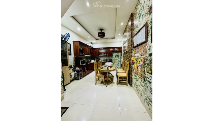 HIẾM! ĐẸP! PHẠM NGỌC THẠCH PHÂN LÔ Ô TÔ TRÁNH DỪNG ĐỖ KINH DOANH 2 THOÁNG NGÕ THÔNG DÂN XÂY 56m2 x 5 TẦNG, hơn 11 tỷ